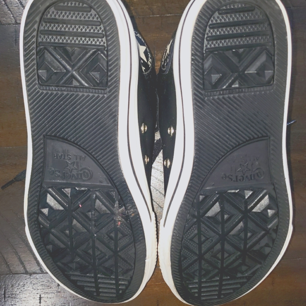 Converse - Picture 5 of 8